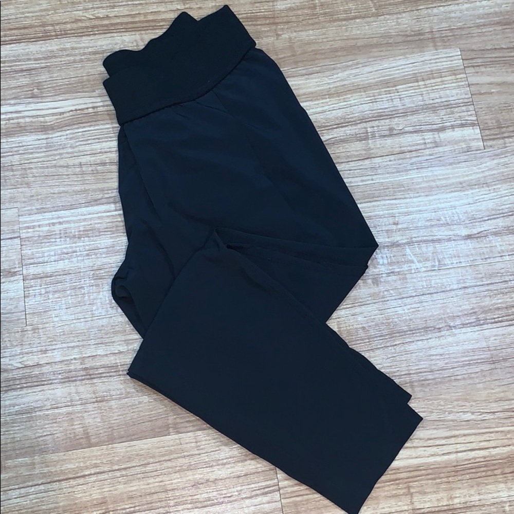 Athleta • Interlude jogger style pant
